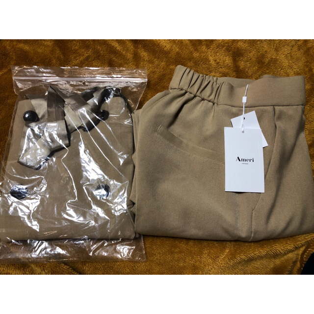 Ameri VINTAGE(アメリヴィンテージ)の⭐piii様専用⭐AMERI MARLENE SET UP PANTS レディースのレディース その他(セット/コーデ)の商品写真