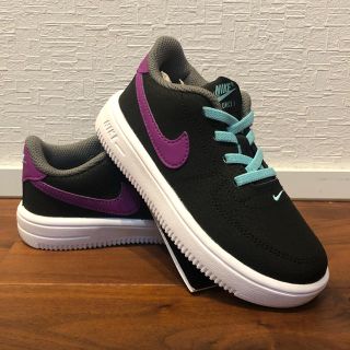 ナイキ(NIKE)のNIKE ナイキ スニーカー フォース1 キッズ 新品未使用 16センチ(スニーカー)