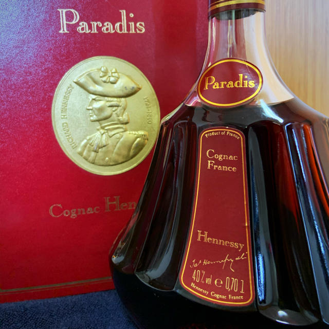 rさん専用Hennessy Paradis 古酒　コニャック　ヘネシー　パラディ 食品/飲料/酒の酒(ブランデー)の商品写真