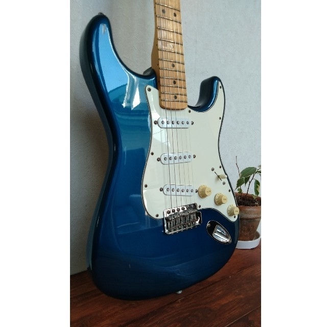 Fender standard stratocaster LPB 鳴り良し