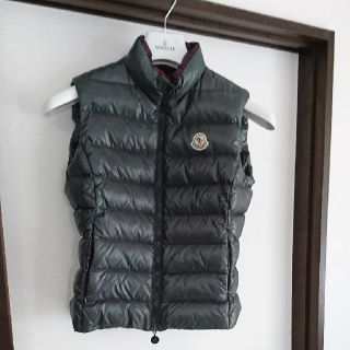 モンクレール(MONCLER)のモンクレール ダウン ベスト(ダウンベスト)