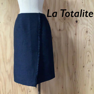 ラトータリテ(La TOTALITE)のLa Totalite ラップスカート風 タイトスカート フリンジ ネイビー(ひざ丈スカート)