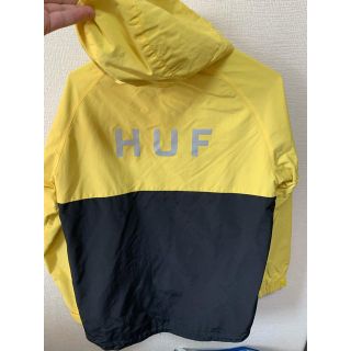 ハフ(HUF)のHUF マウンテンジャケット　m(ナイロンジャケット)