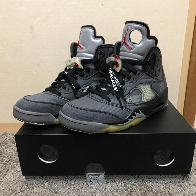 最安値　nike off white jordan 5 retro sp