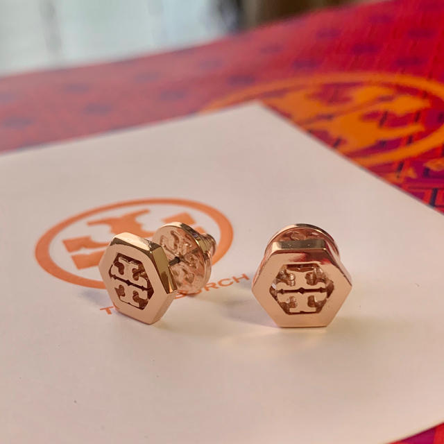 Tory Burch トリーバーチ  ロゴ ピアス