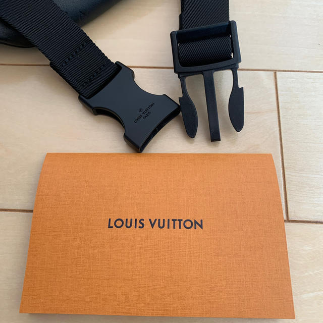 LOUIS VUITTON(ルイヴィトン)のle lien 様　専用 メンズのバッグ(ボディーバッグ)の商品写真