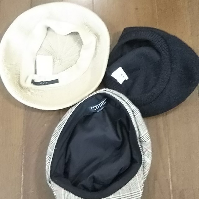 ZARA(ザラ)の●春に ベレー帽 三点セット！KBF&ZARA&GLOBAL WORK レディースの帽子(ハンチング/ベレー帽)の商品写真