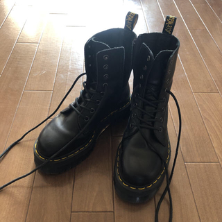 ドクターマーチン(Dr.Martens)のドクターマーチン　8ホール　厚底　期間限定お値下げ(ブーツ)