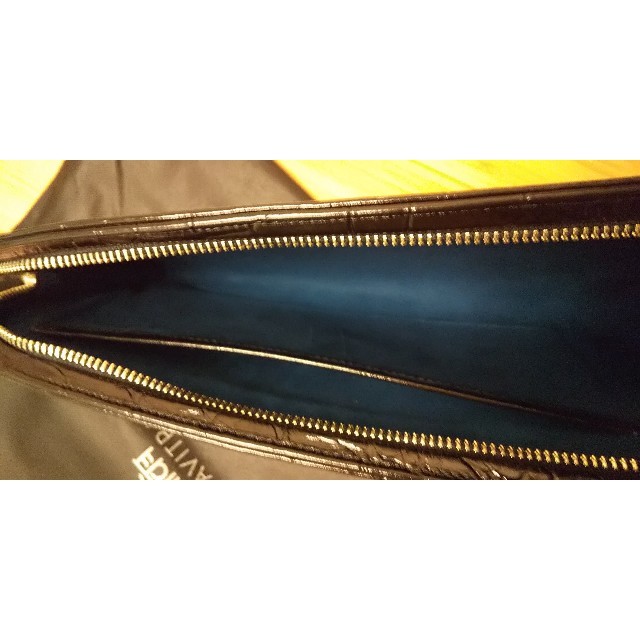 新品 PAVITRA パヴィトラ クラッチバッグ 黒 メンズのバッグ(セカンドバッグ/クラッチバッグ)の商品写真