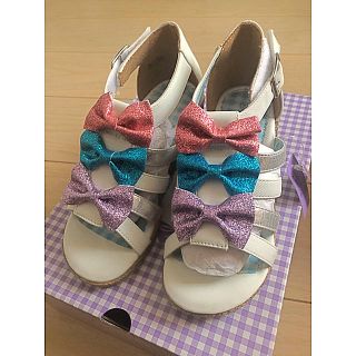 ヌォーボ(Nuovo)のニコ☆プチ×NUOVO girl サンダル size20 新品未使用(サンダル)