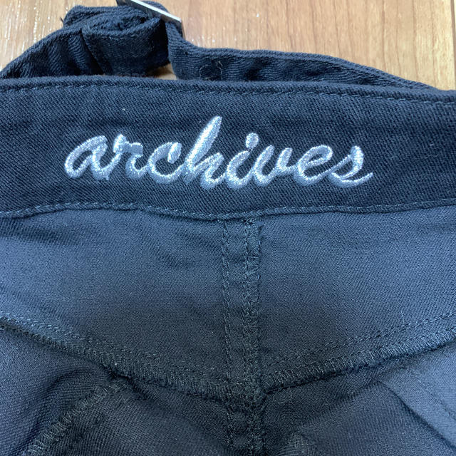 archives(アルシーヴ)のarchives ミニスカート　ブラック　Sサイズ レディースのスカート(ミニスカート)の商品写真