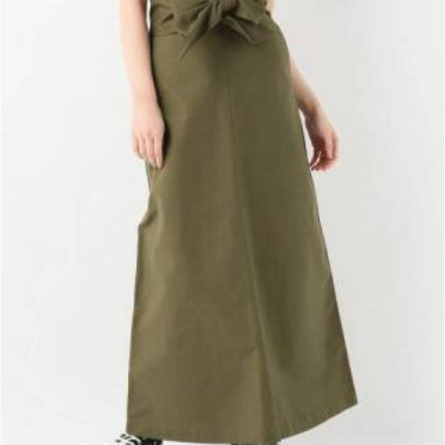 IENA(イエナ)のRED CARD カーキロングスカート レディースのスカート(ロングスカート)の商品写真