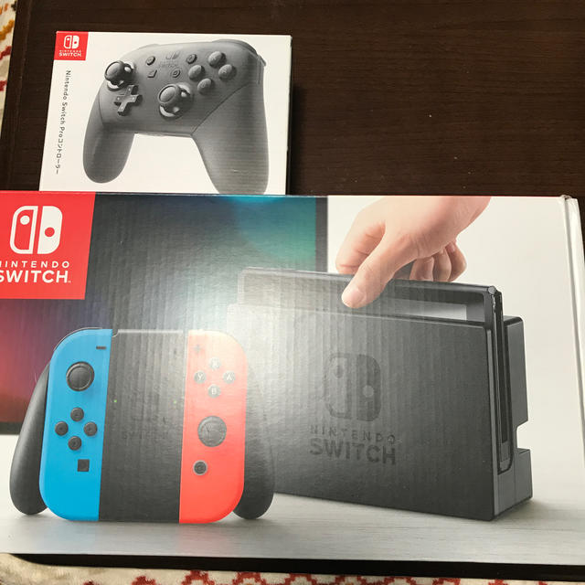 Nintendo Switch Joy-Con (L) ネオンブルー/ (R)家庭用ゲーム機本体