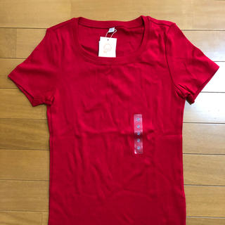 ユニクロ(UNIQLO)のユニクロ　フライスクルーネックTシャツ Sサイズ　レッド(Tシャツ(半袖/袖なし))
