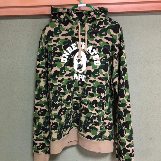 A BATHING APE(アベイシングエイプ)のBAPE×UNDEFEATED メンズのトップス(パーカー)の商品写真