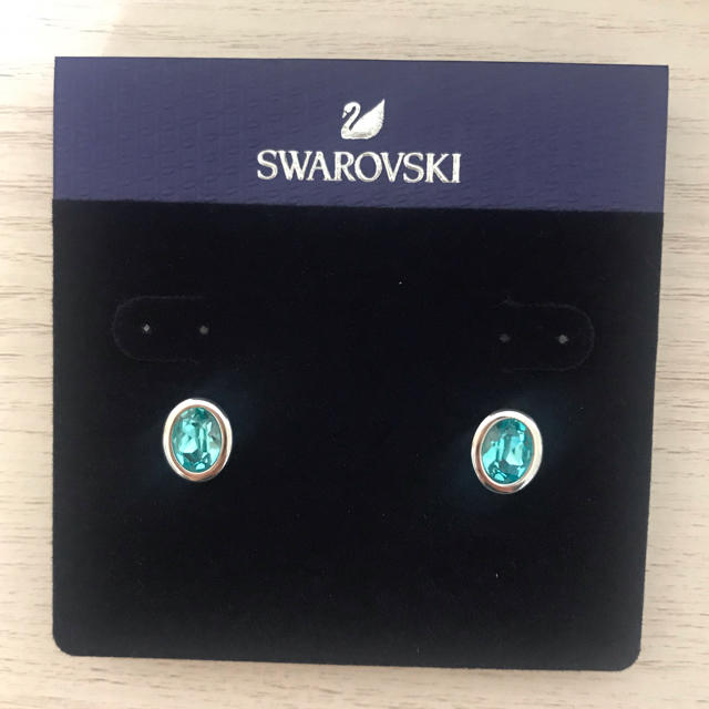 SWAROVSKI(スワロフスキー)のスワロフスキー ターコイズ ブルー ピアス 正規品 レディースのアクセサリー(ピアス)の商品写真