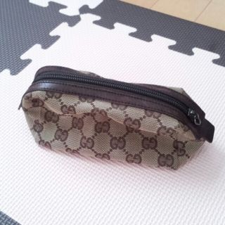 グッチ(GUCCI)のGUCCIポーチ(ポーチ)