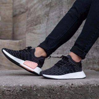 アディダス(adidas)のadidas NMD R2 PK W BA7239 アディダスニットスニーカー(スニーカー)