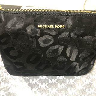 マイケルコース(Michael Kors)のマイケルコース  コスメポーチ  ブラック　レオパード(ポーチ)