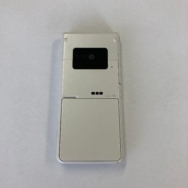 Panasonic(パナソニック)のdocomo P-01F ホワイト スマホ/家電/カメラのスマートフォン/携帯電話(スマートフォン本体)の商品写真