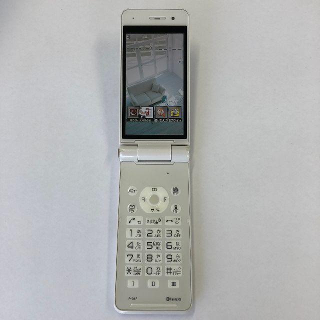 Panasonic(パナソニック)のdocomo P-01F ホワイト スマホ/家電/カメラのスマートフォン/携帯電話(スマートフォン本体)の商品写真