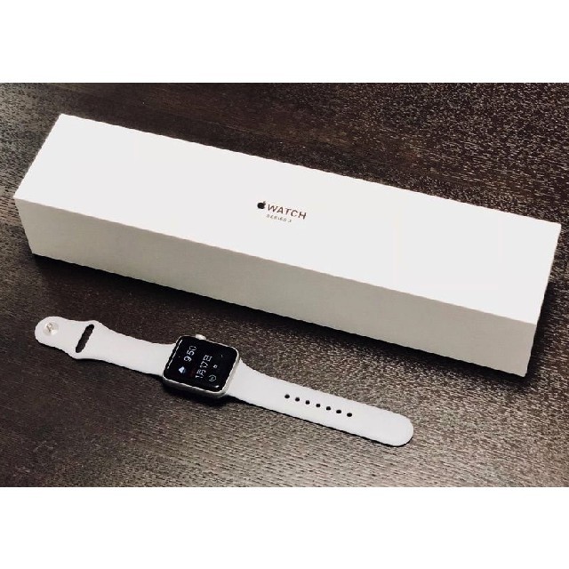 腕時計(デジタル)新品 Apple Watch Series 3 GPS シルバー 42mm 人気