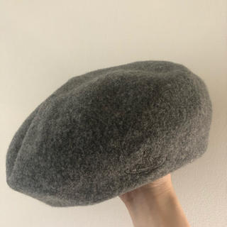 ヴィヴィアンウエストウッド(Vivienne Westwood)のグレー　ベレー帽(ハンチング/ベレー帽)