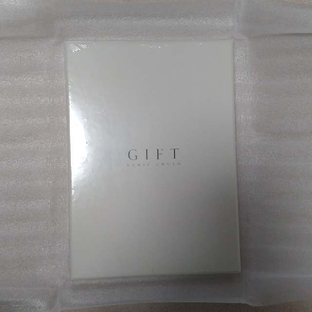 安室奈美恵  GIFT  フォトブック　未開封品