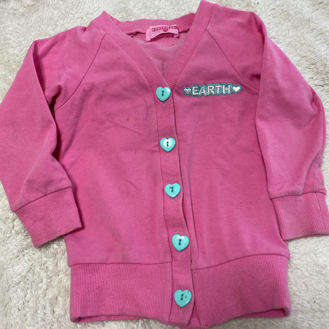 EARTHMAGIC(アースマジック)のフェイスマフィーカーデ100㌢ キッズ/ベビー/マタニティのキッズ服女の子用(90cm~)(ジャケット/上着)の商品写真