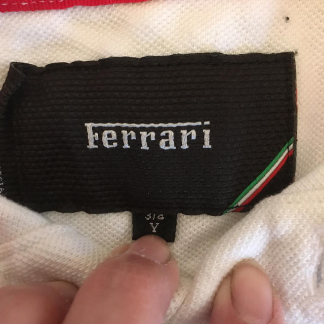 Ferrari(フェラーリ)のフェラーリferrari ポロシャツ  3/4y 100 110 キッズ/ベビー/マタニティのキッズ服男の子用(90cm~)(Tシャツ/カットソー)の商品写真