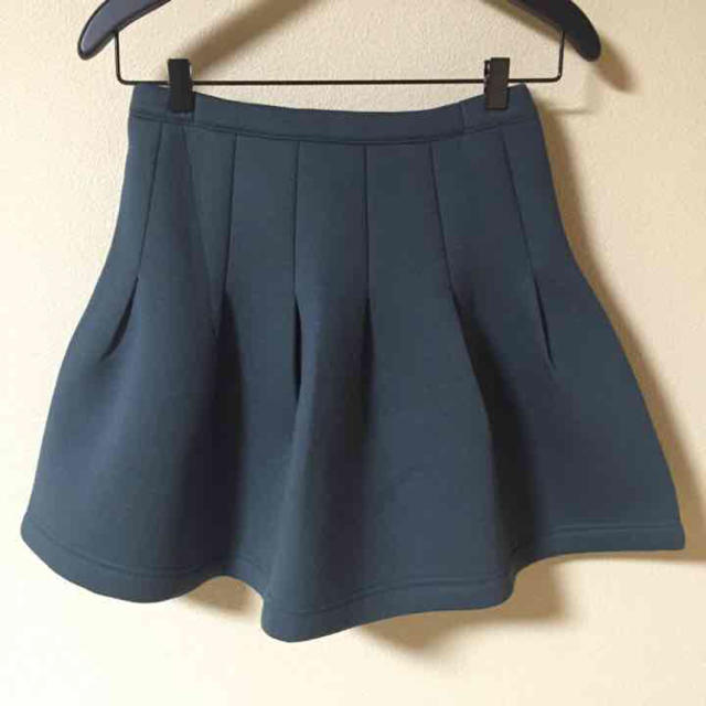 WEGO(ウィゴー)のWEGO ウィゴー ♡ カーキスカート レディースのスカート(ミニスカート)の商品写真