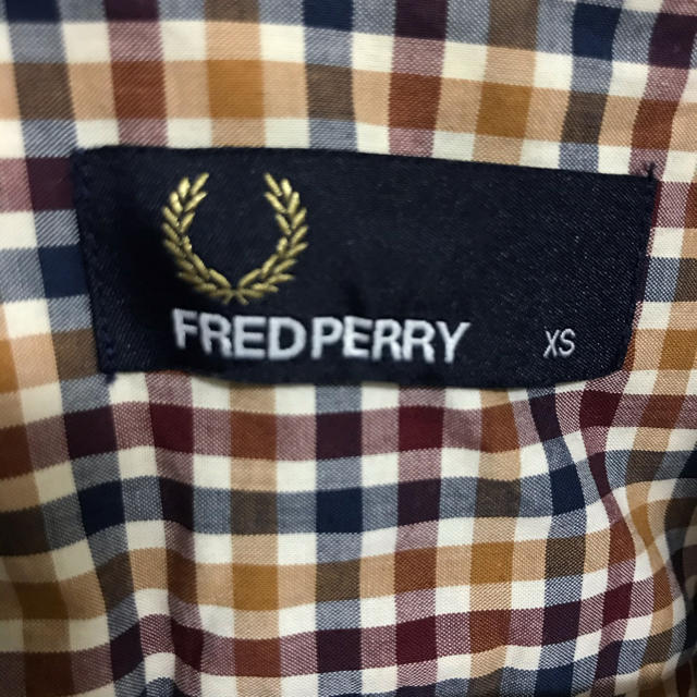 FRED PERRY(フレッドペリー)の弁当男様専用　フレッドペリー　チェックシャツ メンズのトップス(シャツ)の商品写真