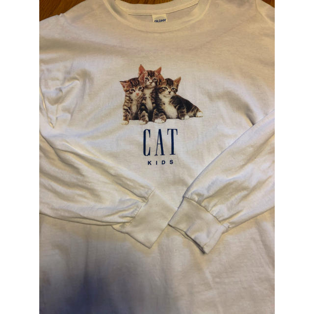 GU(ジーユー)のあいみょん着用@CAT KIDS long sleeve t-shirts レディースのトップス(Tシャツ(長袖/七分))の商品写真