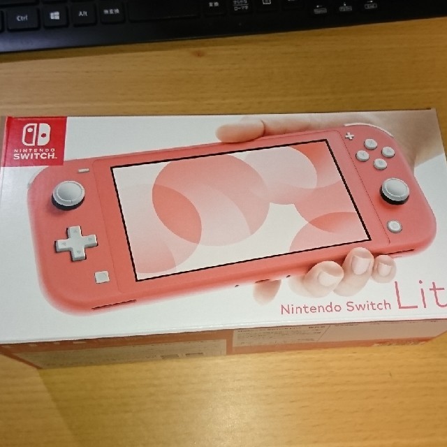 Nintendo Switch NINTENDO SWITCH LITE コーラ