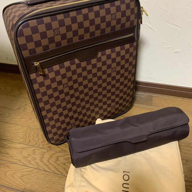 LOUIS VUITTON(ルイヴィトン)のルイ・ヴィトン  キャリーバック  ぺガス45 レディースのバッグ(スーツケース/キャリーバッグ)の商品写真