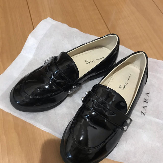 ZARA KIDS(ザラキッズ)のZARA キッズ ローファー 18センチ キッズ/ベビー/マタニティのキッズ靴/シューズ(15cm~)(ローファー)の商品写真