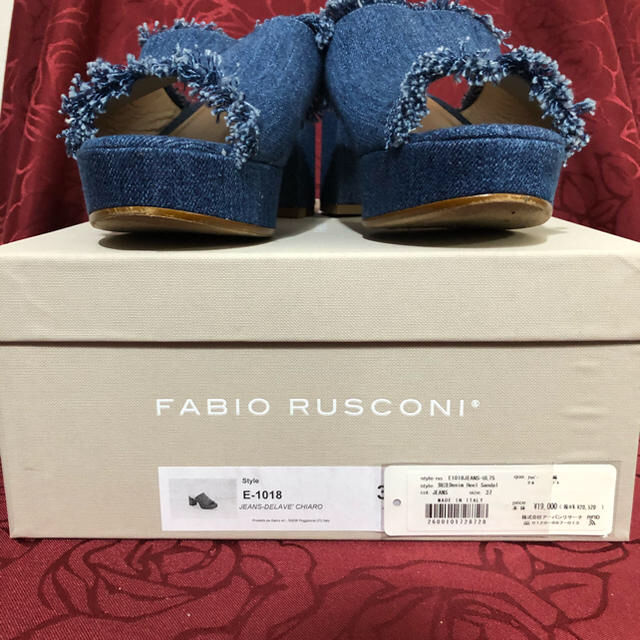 FABIO RUSCONI(ファビオルスコーニ)のファビオルスコーニ　デニム  サンダル レディースの靴/シューズ(サンダル)の商品写真