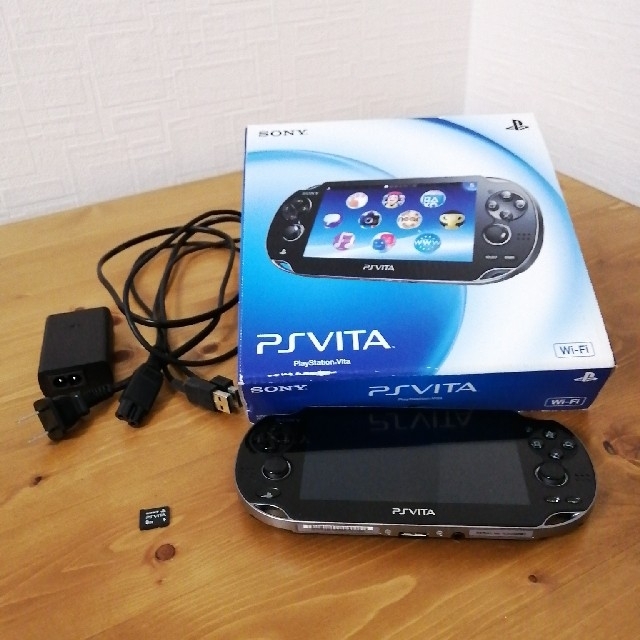 【美品】 PSVITA 本体  PCH-1000 ZA01