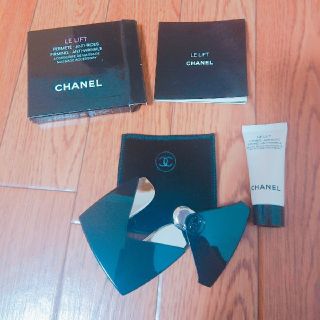 シャネル(CHANEL)のCHANEL  LE  LIFTアクセソワール ドゥ マッサージュ V(フェイスローラー/小物)