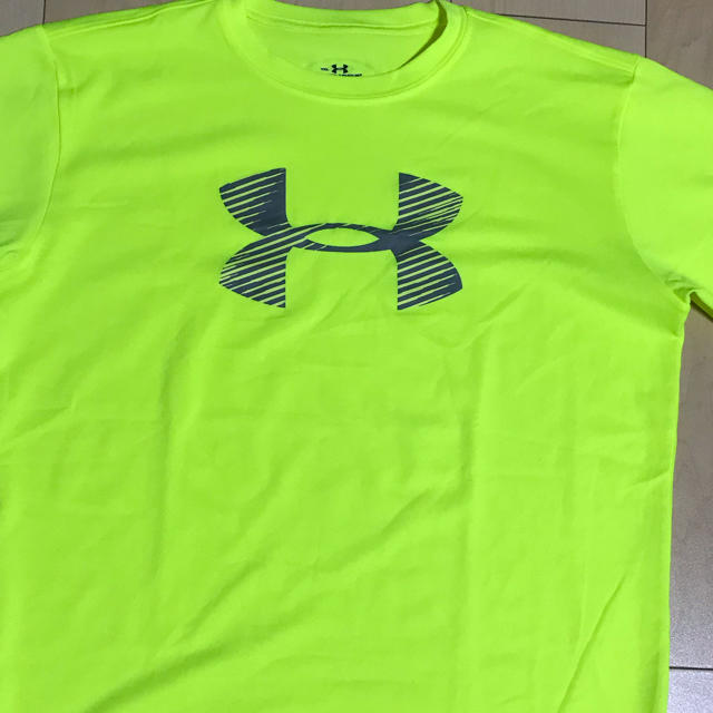 品質のいい UNDER ARMOUR - ぽんすけさん専用1 Tシャツ(半袖/袖なし