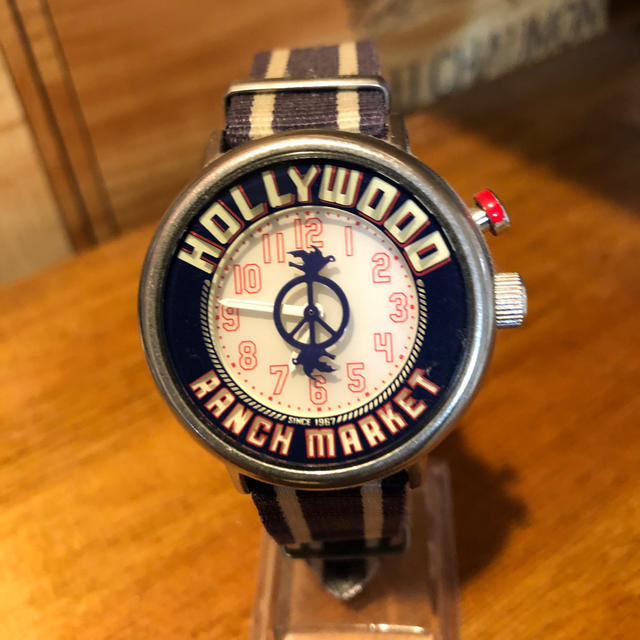 HOLLYWOOD RANCH MARKET(ハリウッドランチマーケット)のレア品　ハリウッドランチマーケット　ネオンウォッチ メンズの時計(腕時計(アナログ))の商品写真