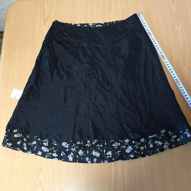 STRAWBERRY-FIELDS(ストロベリーフィールズ)のSTRAWBERRY FIELDS ストロベリーフィールズ スカート レディースのスカート(ひざ丈スカート)の商品写真