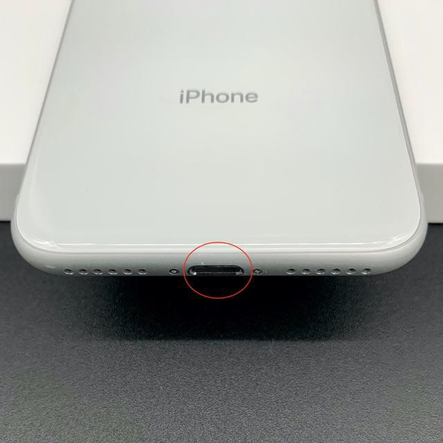 スマホ/家電/カメラiPhone 8 64GB 白 （認定整備済製品）：6さん用