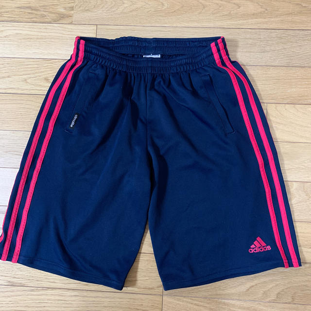 adidas(アディダス)のadidas ハーフパンツ キッズ/ベビー/マタニティのキッズ服女の子用(90cm~)(パンツ/スパッツ)の商品写真