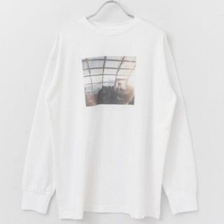 アーバンリサーチドアーズ(URBAN RESEARCH DOORS)の新品タグ付　フォトプリントチュニックTシャツ(シャツ/ブラウス(長袖/七分))