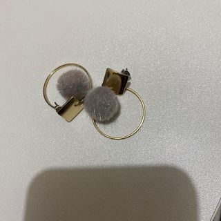 ピアス(ピアス)