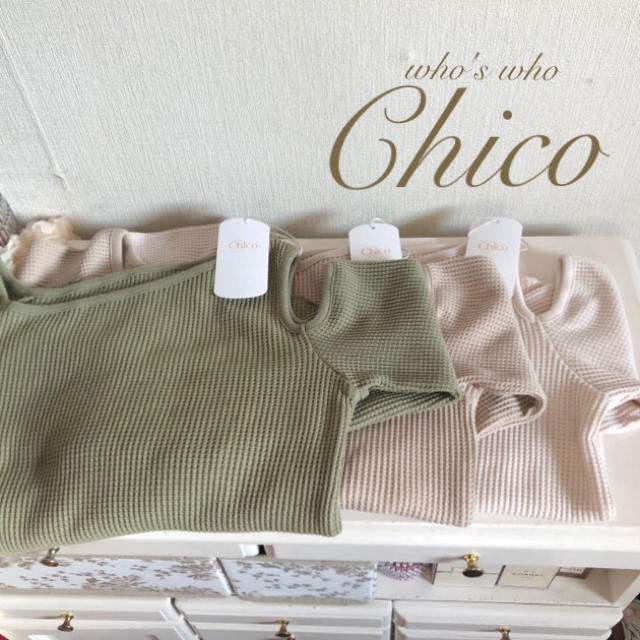 春新作????¥5390【Chico】ワンショルスリットワッフルトップス