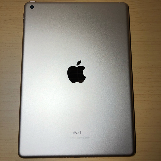 iPad 第6世代　32GB ローズゴールド　付属品完品　レザーケースセット