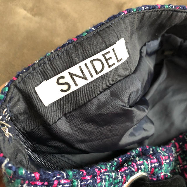 SNIDEL(スナイデル)のももこ様専用　スナイデル　スカート　リボン レディースのスカート(ひざ丈スカート)の商品写真