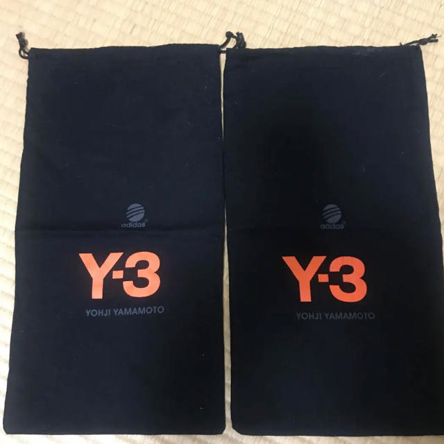 Y-3(ワイスリー)のY-3 シューズケース(2枚セット) 巾着袋ヨウジヤマモト メンズのバッグ(その他)の商品写真